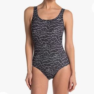 Nike Swimsuit NWT